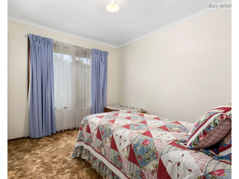 16 Irving Court, Collingwood Park QLD 4301