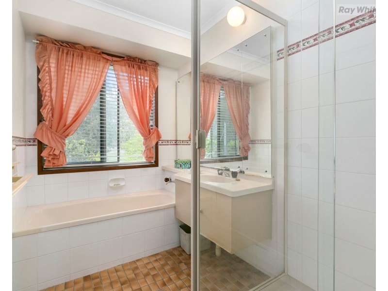 16 Irving Court, Collingwood Park QLD 4301