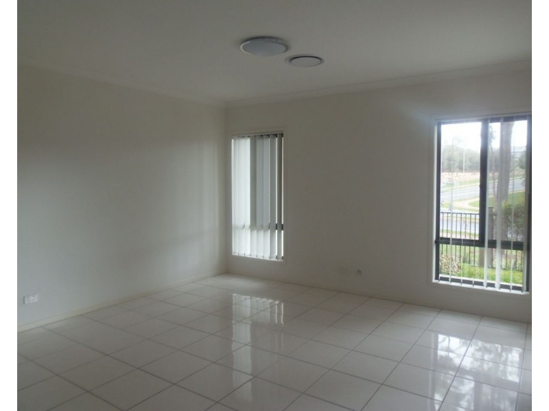 2 Leon Capra Drive, Augustine Heights QLD 4300