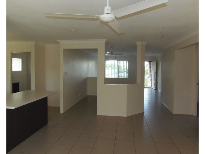19 Karen Court, Redbank Plains QLD 4301