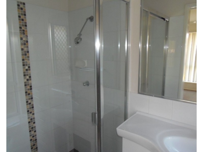 19 Karen Court, Redbank Plains QLD 4301