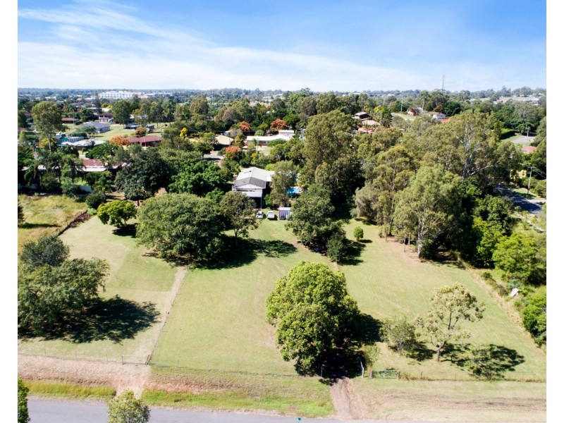 23 Shirley Street, Redbank Plains QLD 4301