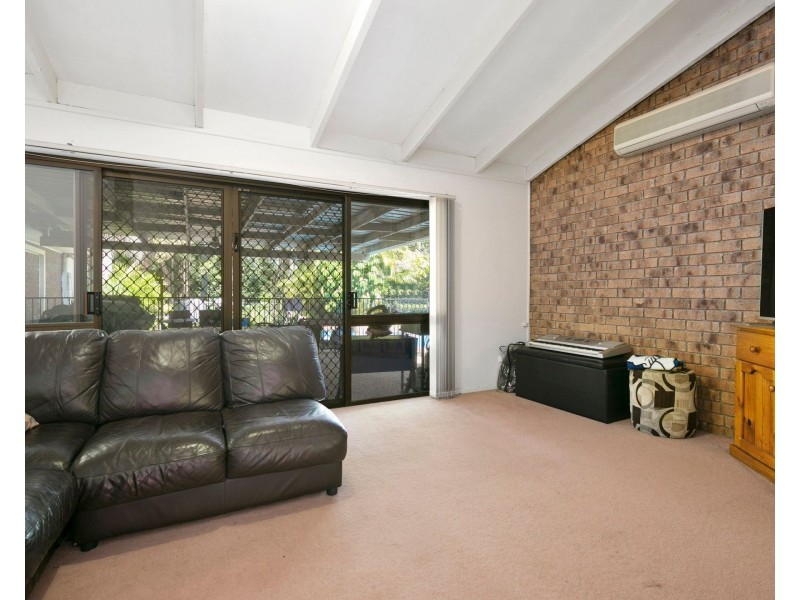 23 Shirley Street, Redbank Plains QLD 4301