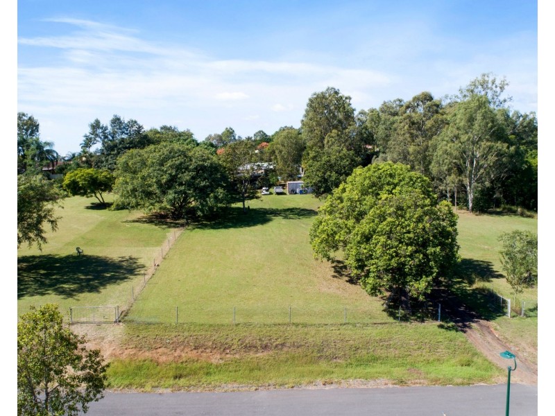 23 Shirley Street, Redbank Plains QLD 4301
