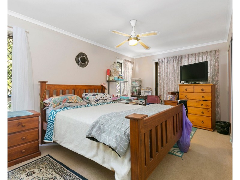 23 Shirley Street, Redbank Plains QLD 4301