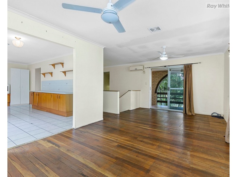 6 Glen Noble Avenue, Redbank Plains QLD 4301