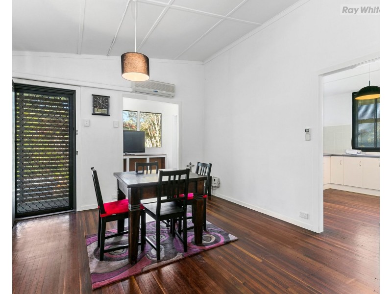 73 Redbank Plains Road, Goodna QLD 4300