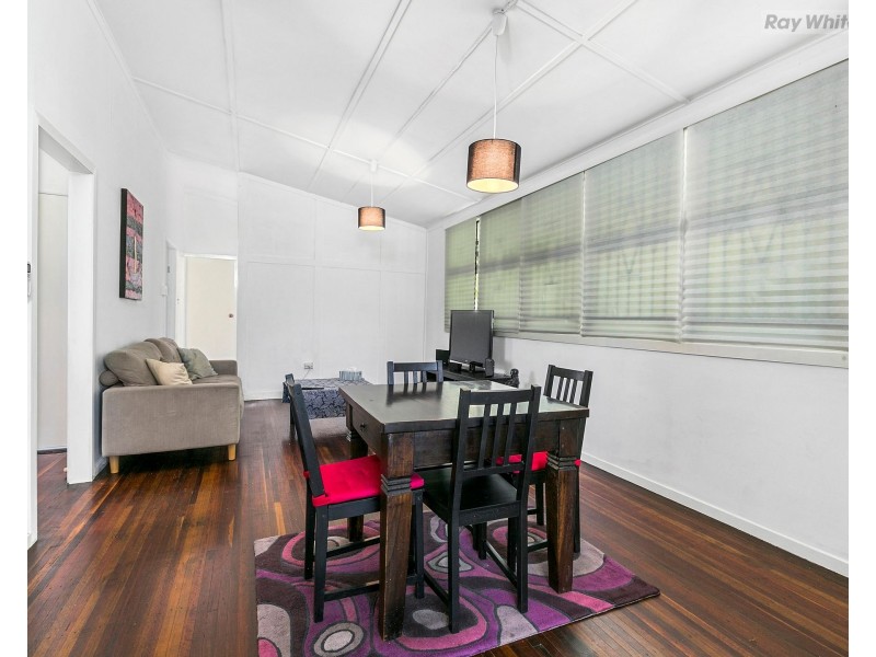 73 Redbank Plains Road, Goodna QLD 4300