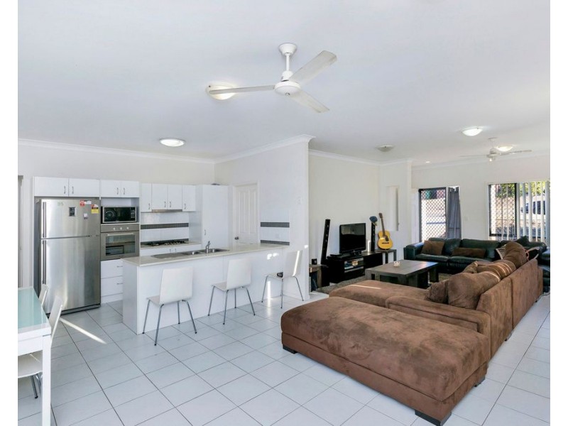 38 Nicholls Drive, Redbank Plains QLD 4301