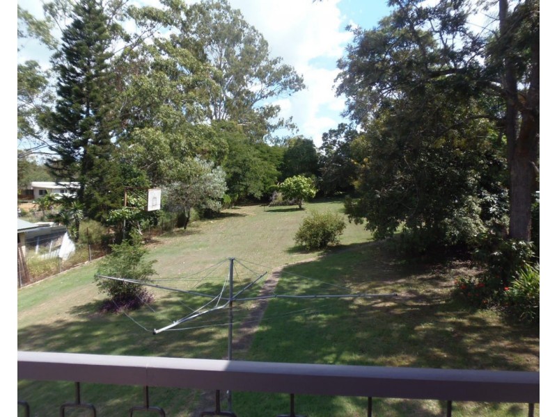 37 Caroline Street, Riverview QLD 4303