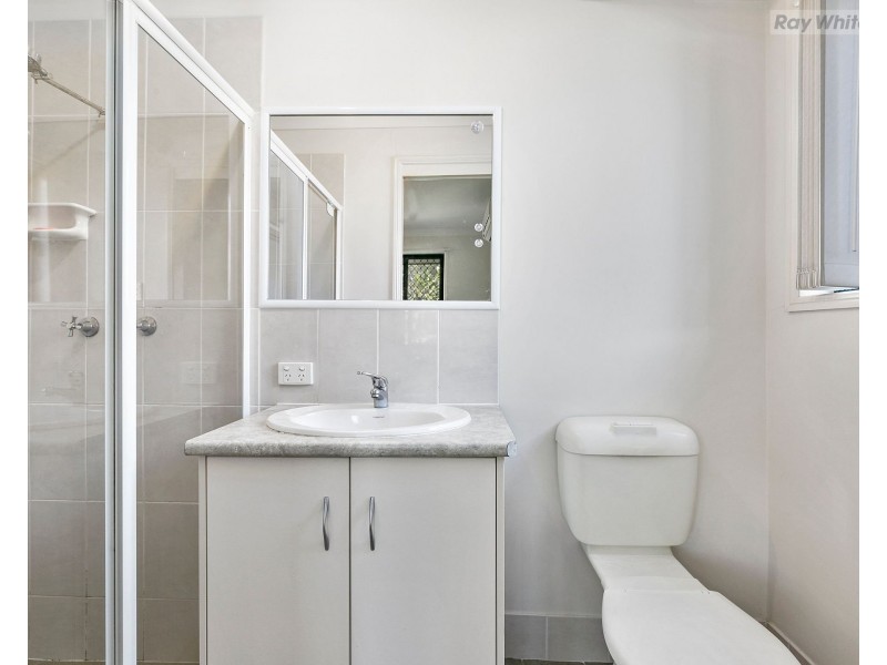2/46 Berrigan Street, Redbank Plains QLD 4301
