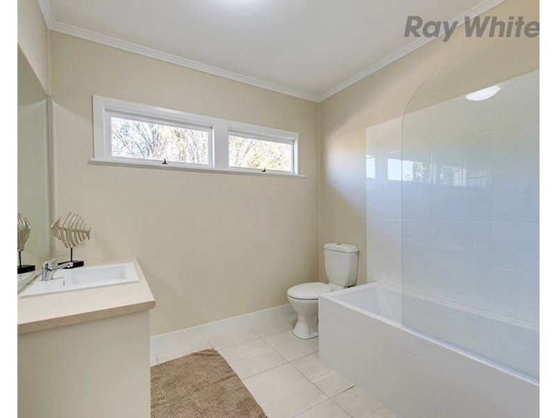 2a George Street, Newtown QLD 4305