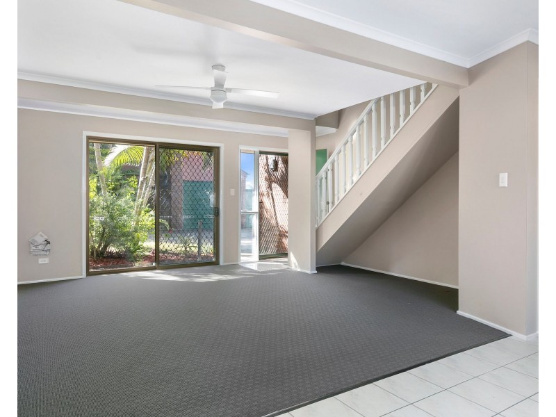 6/360 Redbank Plains Road, Bellbird Park QLD 4300