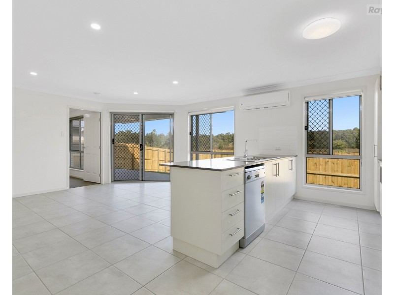 1/11 Simpson Street, Collingwood Park QLD 4301
