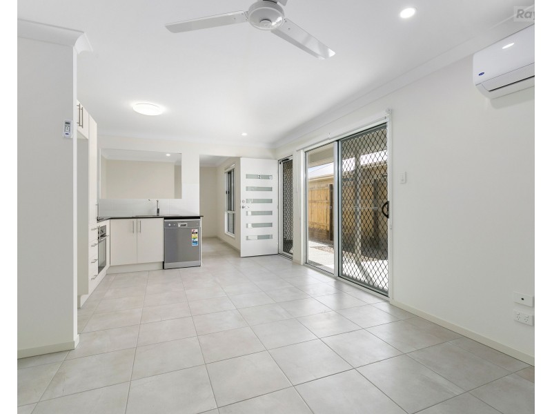 2 11 Simpson Street, Collingwood Park QLD 4301