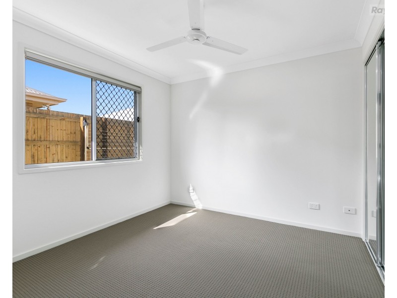 2 11 Simpson Street, Collingwood Park QLD 4301