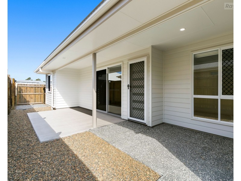 2 11 Simpson Street, Collingwood Park QLD 4301