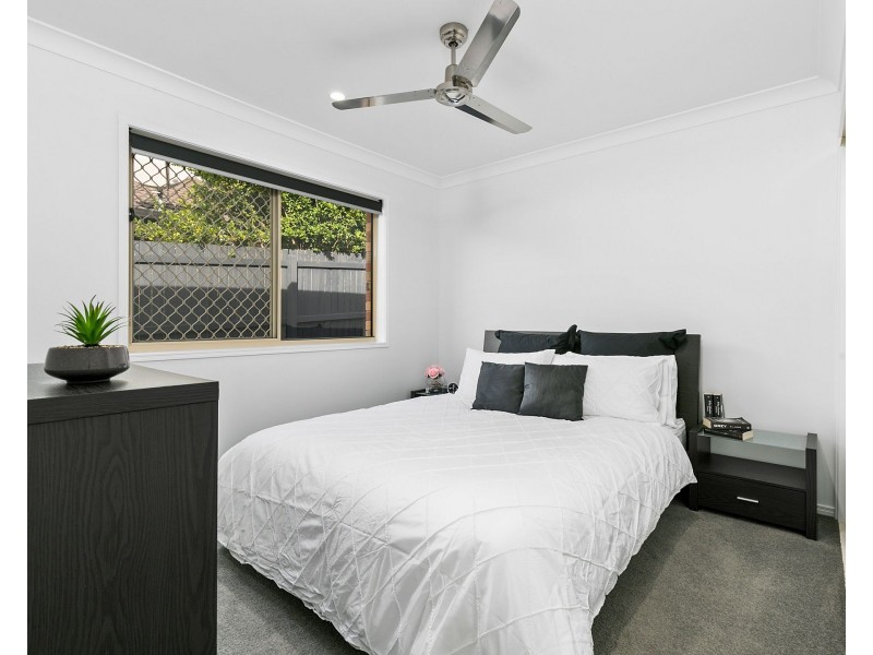 11 Cheihk Crescent, Collingwood Park QLD 4301