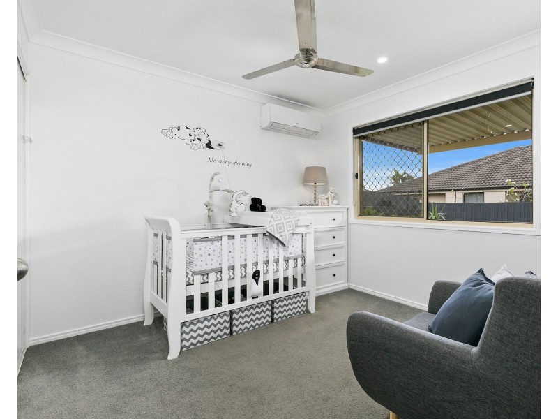 11 Cheihk Crescent, Collingwood Park QLD 4301