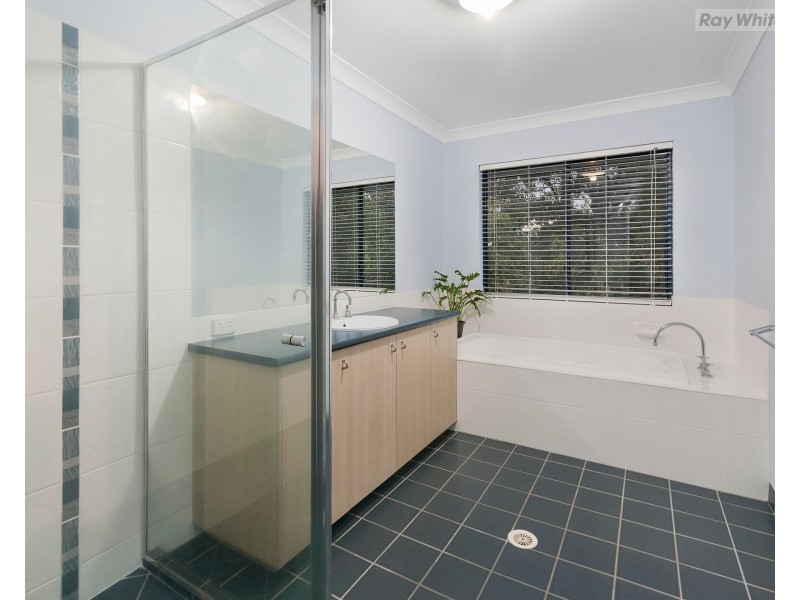 40 Berkeley Circuit, Bellbird Park QLD 4300