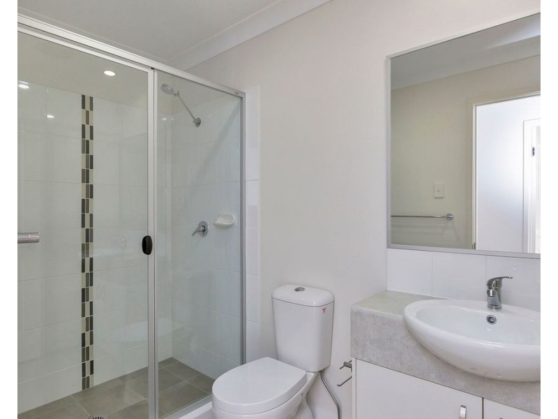 2/120 Alawoona Street, Redbank Plains QLD 4301