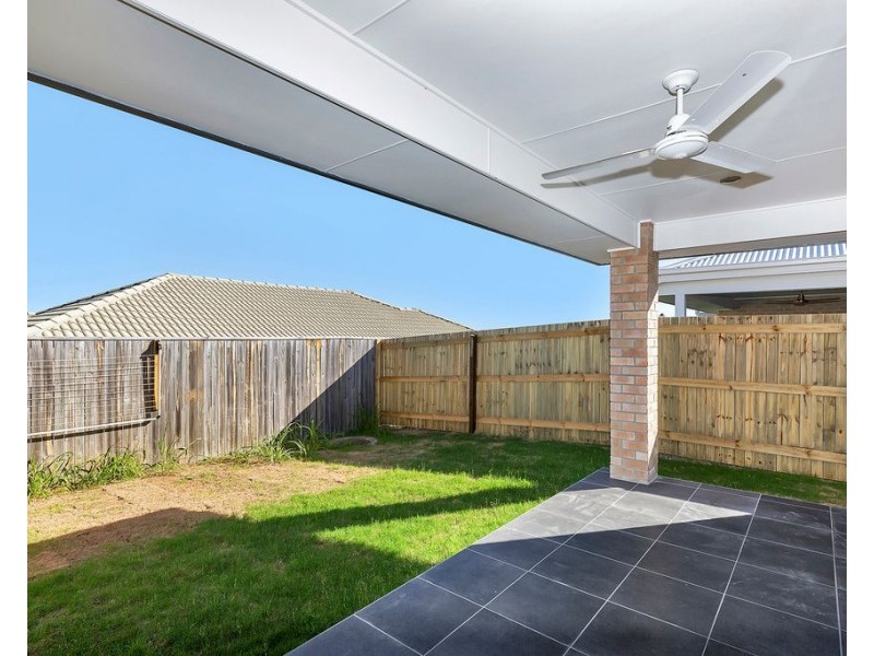 2/120 Alawoona Street, Redbank Plains QLD 4301