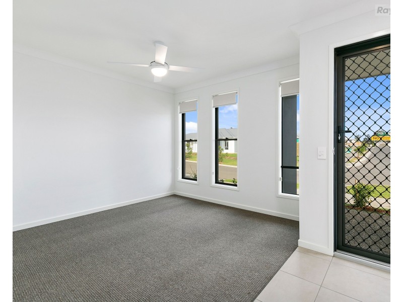 2 Pisa Court, Redbank QLD 4301