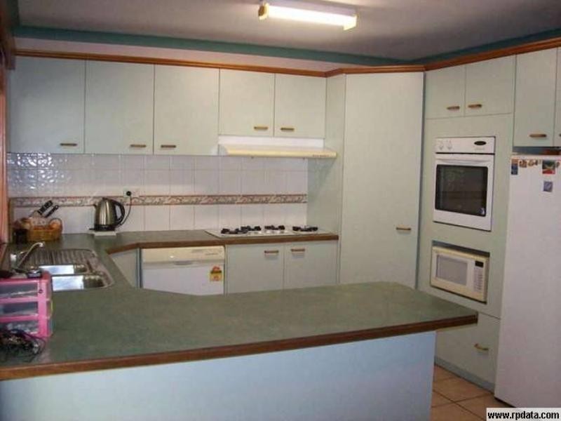 20 Glen Noble, Redbank Plains QLD 4301