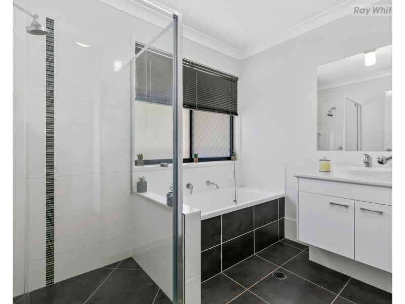 103 Harmony Crescent, South Ripley QLD 4306