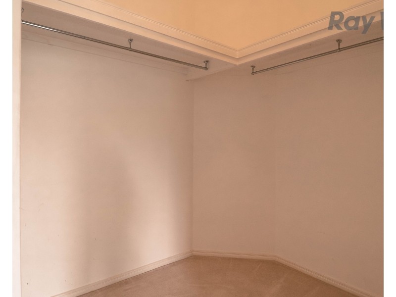 1 Haimes Court, Collingwood Park QLD 4301