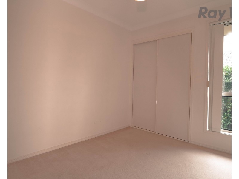 1 Haimes Court, Collingwood Park QLD 4301