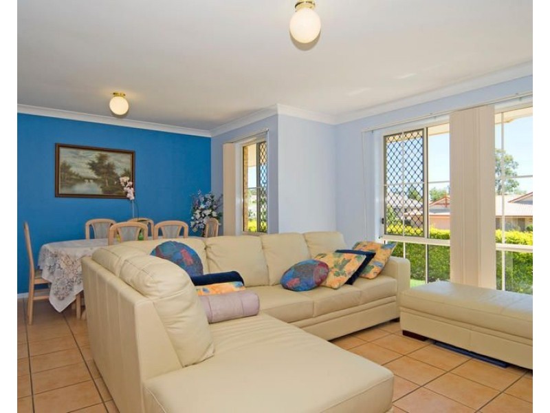 30 Whitmore Crescent, Goodna QLD 4300