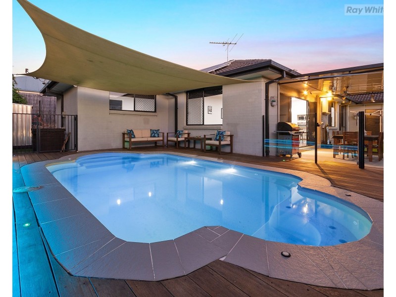 19 Macswiney Street, Collingwood Park QLD 4301