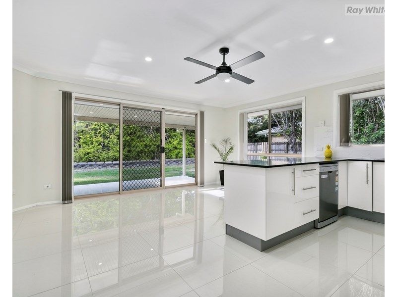 98 Highbury Drive, Redbank Plains QLD 4301