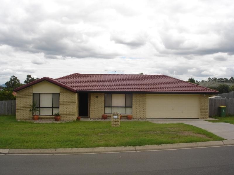 2 Buckland, Collingwood Park QLD 4301