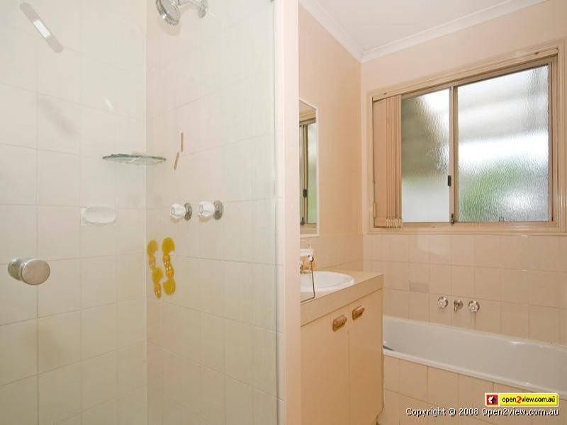 17 Danyel Court, Redbank Plains QLD 4301