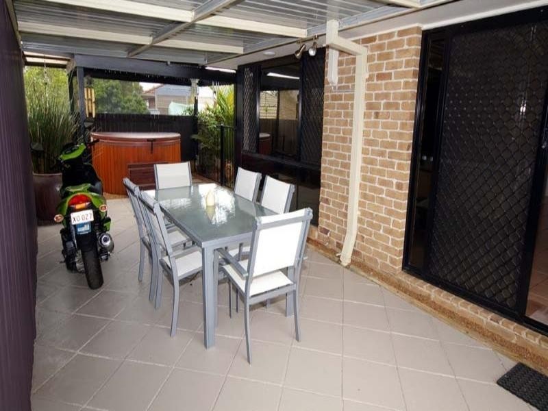 18 Alford Street, Goodna QLD 4300