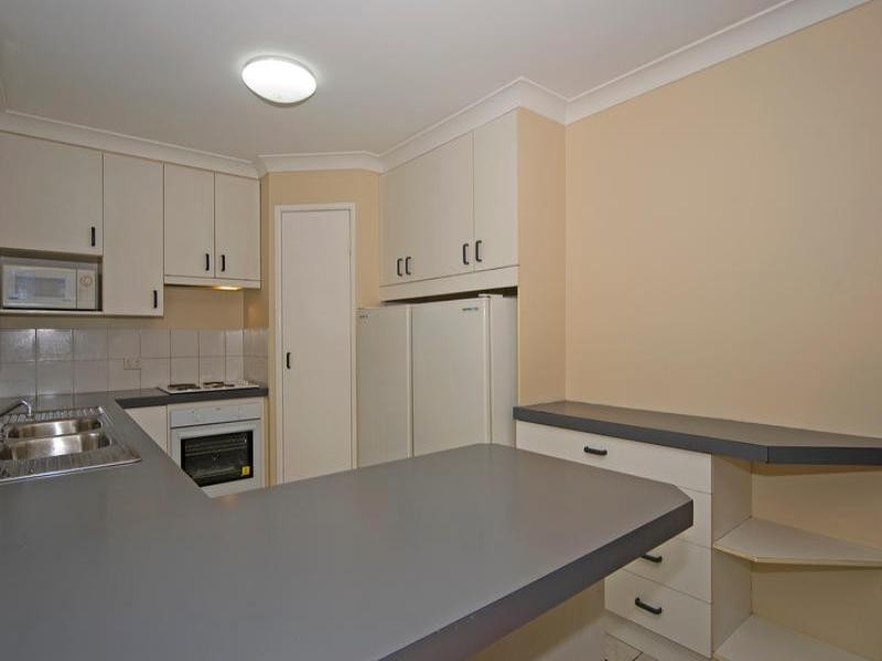 1 Knowles Close, Redbank Plains QLD 4301