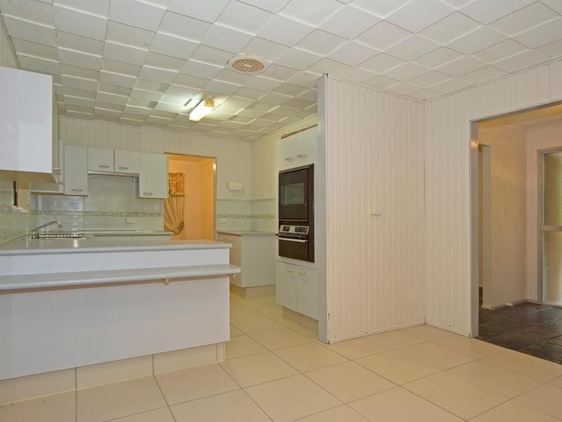 85 Mikkelsen Road, Camira QLD 4300