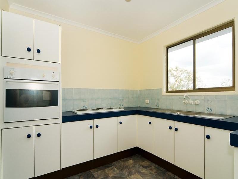 25 Kennedy Drive, Redbank Plains QLD 4301