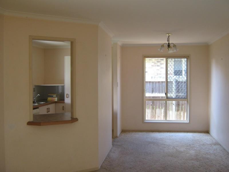 2/11 McBrien Court, Redbank Plains QLD 4301