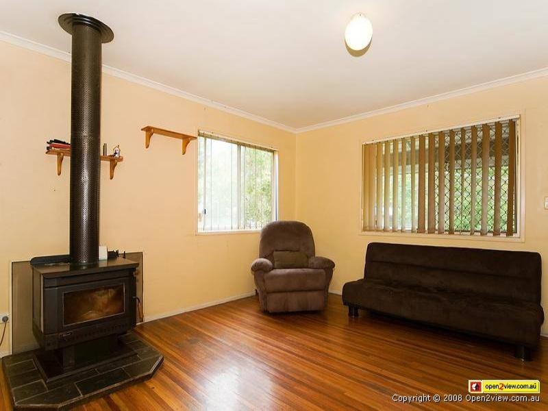 5 Devon Drive, Bellbird Park QLD 4300