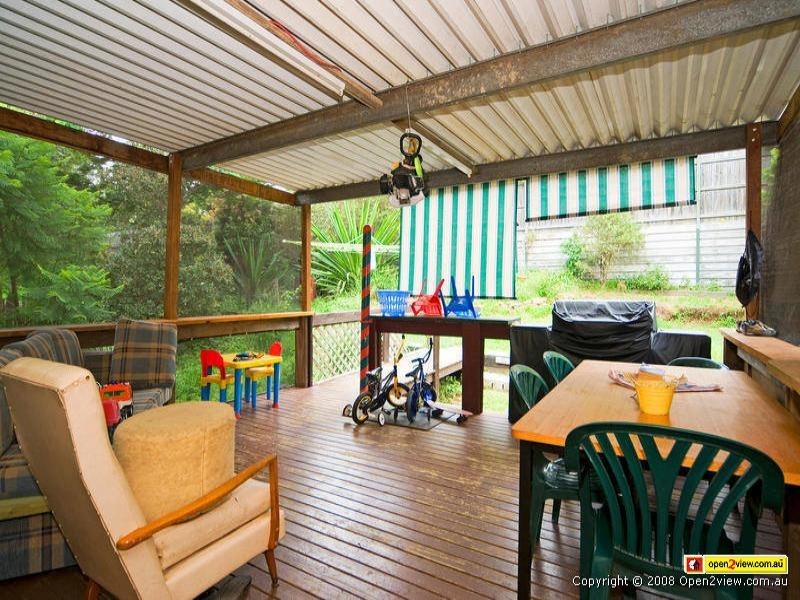 5 Devon Drive, Bellbird Park QLD 4300
