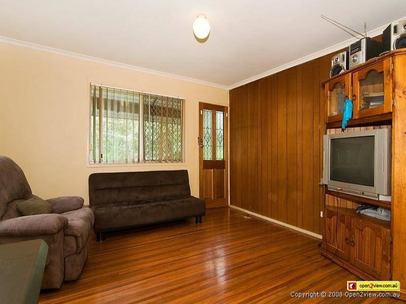 5 Devon Drive, Bellbird Park QLD 4300