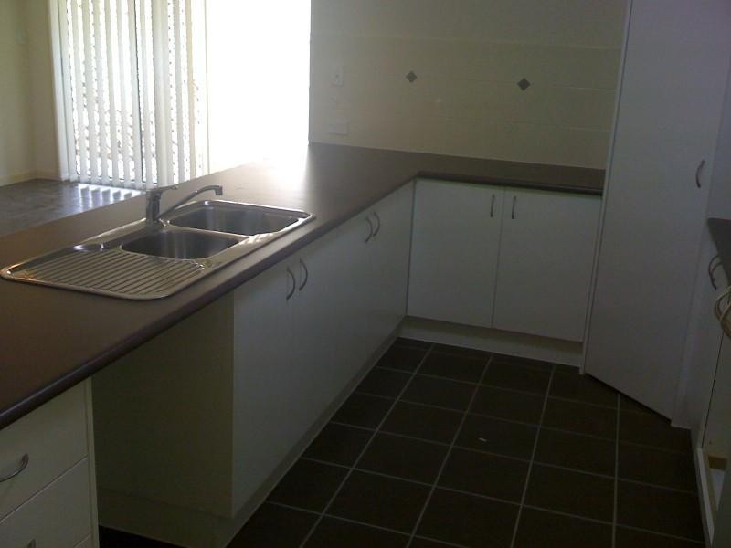 6 Jenny Mcmahon Court, Goodna QLD 4300