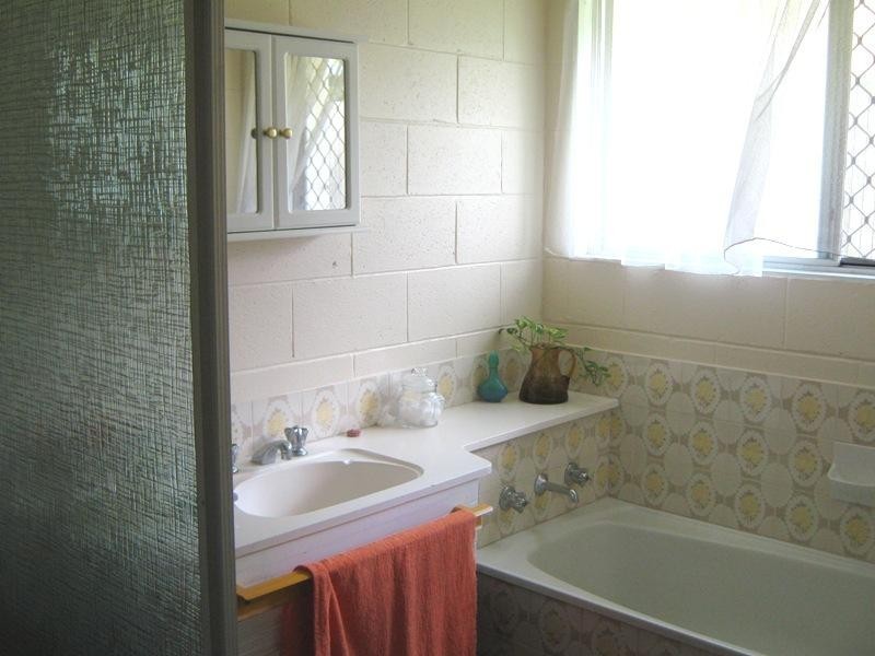 15 Dargie Avenue, Collingwood Park QLD 4301