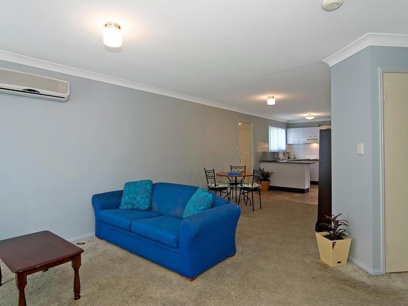 1/4 McBrien Court, Redbank Plains QLD 4301