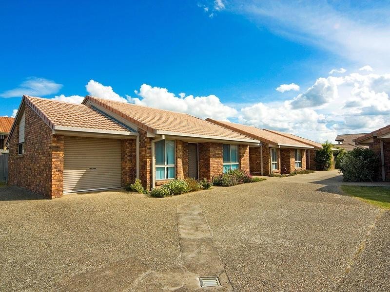 1/4 McBrien Court, Redbank Plains QLD 4301