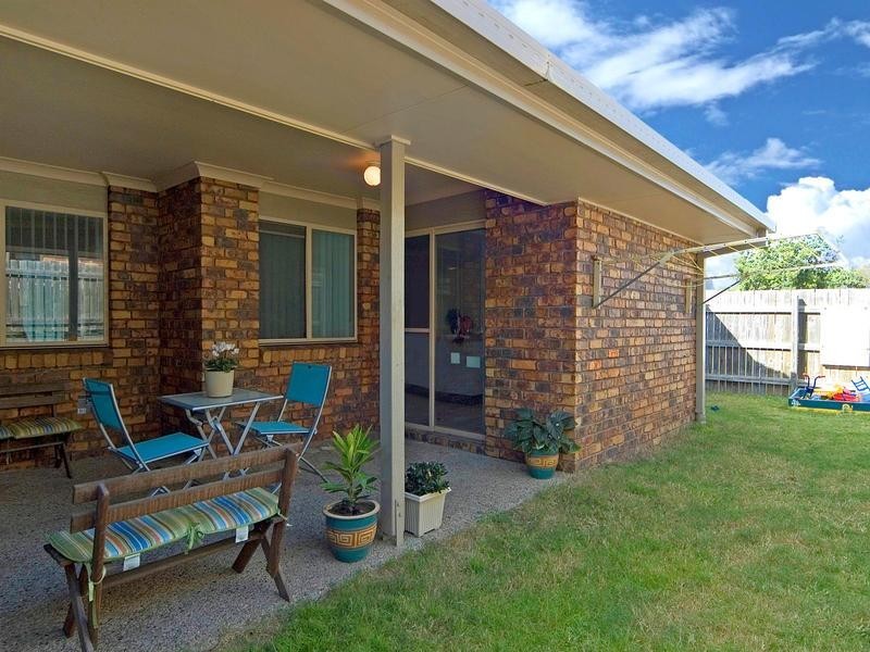 1/4 McBrien Court, Redbank Plains QLD 4301