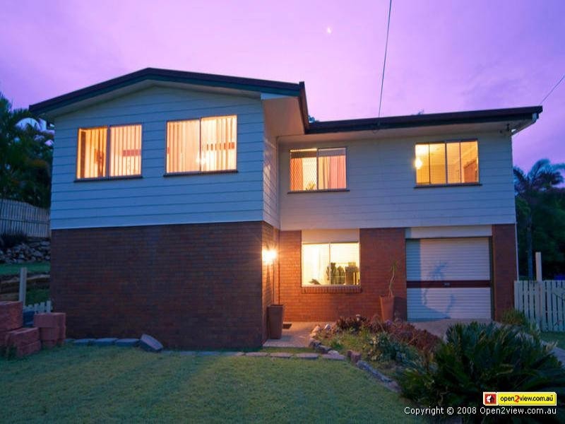 9 Barkala Street, Redbank Plains QLD 4301